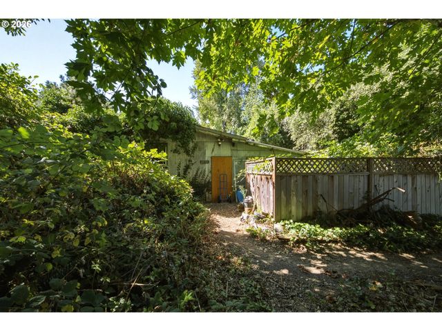 27508 Se CARL St, Gresham, OR 97080