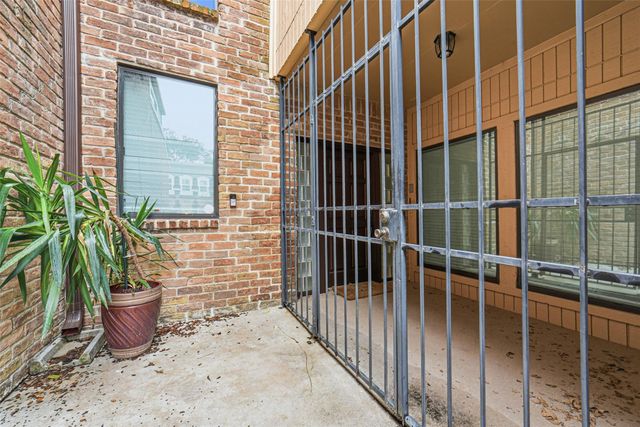 15159 Kimberley Court 38, Houston, TX 77079