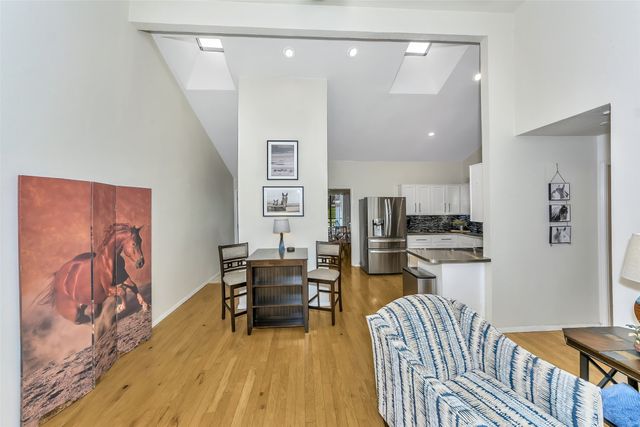 2304 Oakmont Drive, Bedford, TX 76022