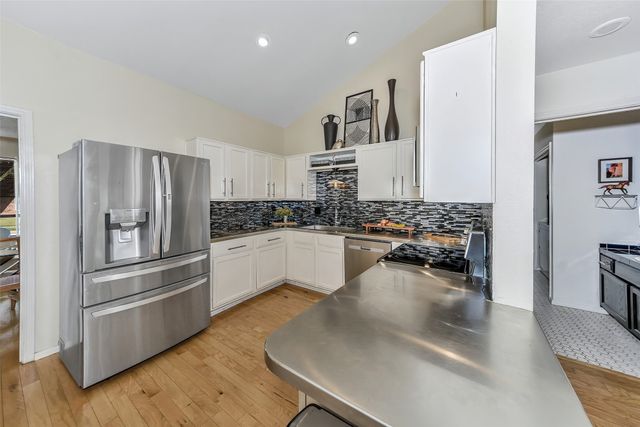 2304 Oakmont Drive, Bedford, TX 76022