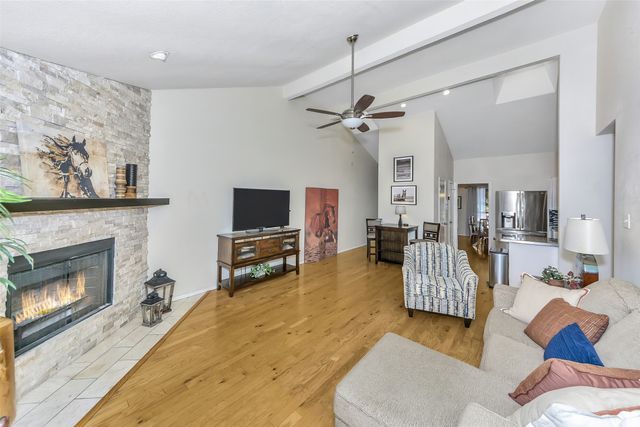 2304 Oakmont Drive, Bedford, TX 76022