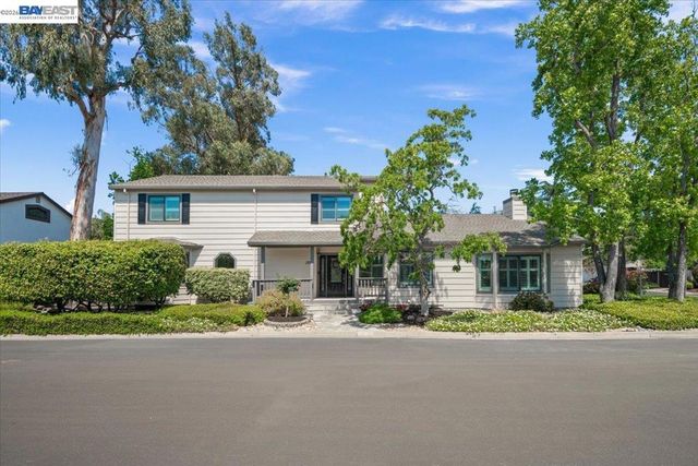 1784 Creek Rd, Livermore, CA 94550