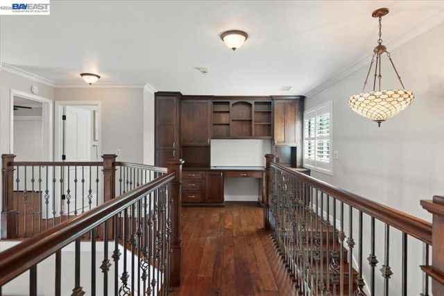 1784 Creek Rd, Livermore, CA 94550