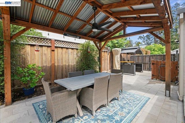 1784 Creek Rd, Livermore, CA 94550