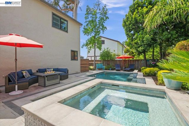 1784 Creek Rd, Livermore, CA 94550