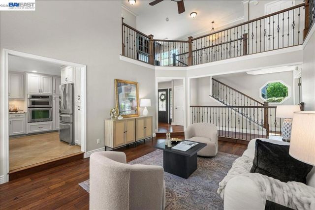 1784 Creek Rd, Livermore, CA 94550