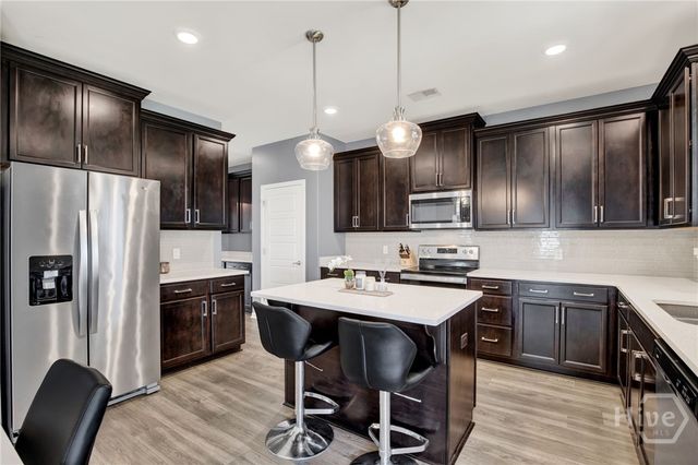 153 Greyfield Circle, Savannah, GA 31407