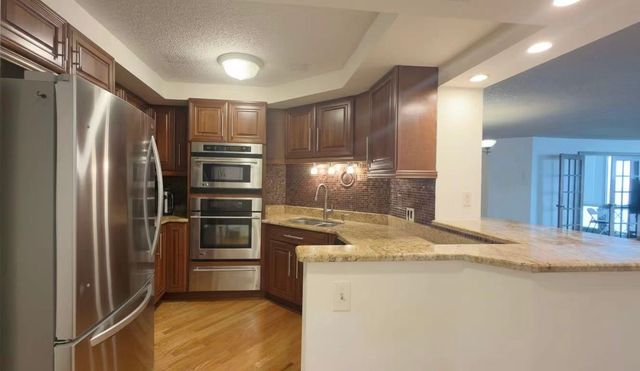 195 N Harbor Drive 3905, Chicago, IL 60601