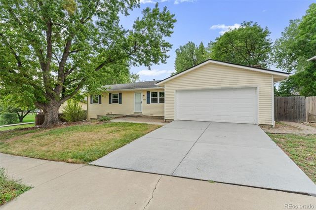 9424 W 75th Way, Arvada, CO 80005