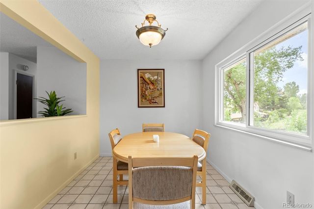 9424 W 75th Way, Arvada, CO 80005