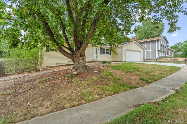 9424 W 75th Way, Arvada, CO 80005