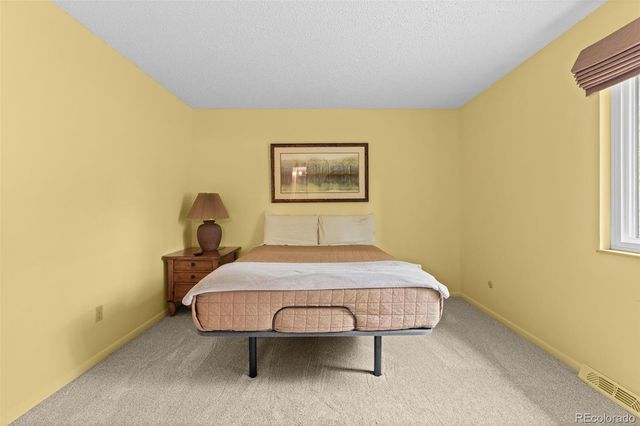 9424 W 75th Way, Arvada, CO 80005
