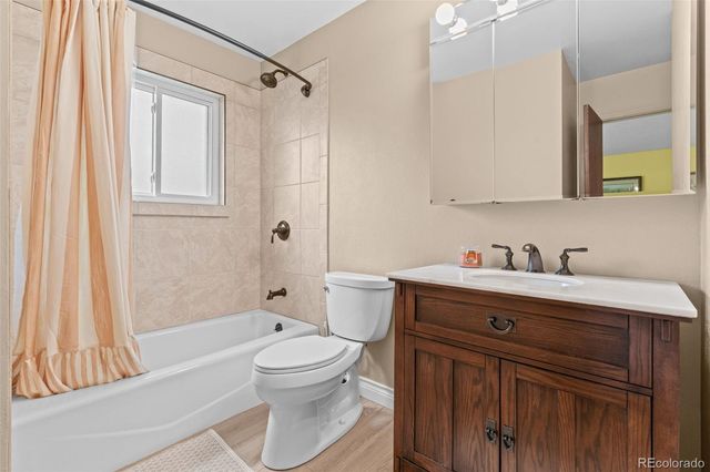 9424 W 75th Way, Arvada, CO 80005