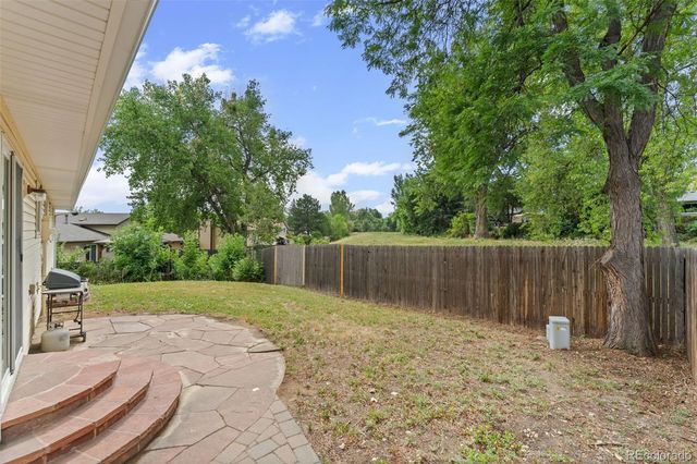 9424 W 75th Way, Arvada, CO 80005