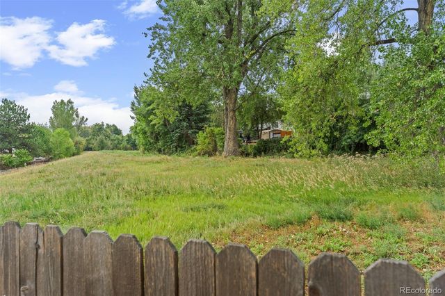 9424 W 75th Way, Arvada, CO 80005