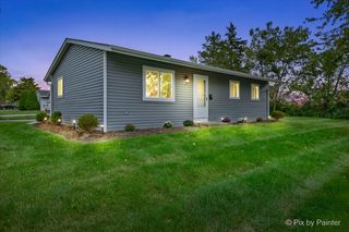 4 Austin Avenue, Carpentersville, IL 60110
