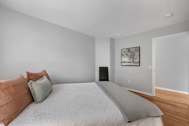 6 Strawberry Lane 6, East Hartford, CT 06118