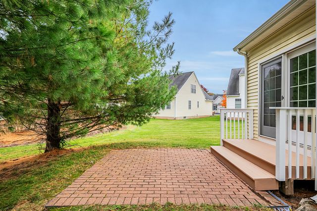 6 Strawberry Lane 6, East Hartford, CT 06118