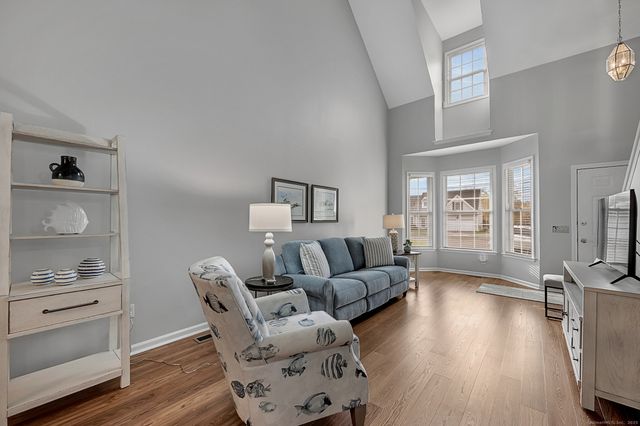 6 Strawberry Lane 6, East Hartford, CT 06118