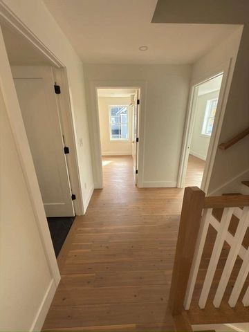 20 Broad St 5, Medway, MA 02053