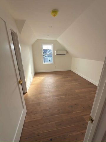 20 Broad St 5, Medway, MA 02053