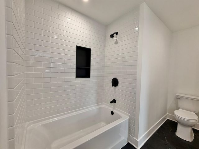 20 Broad St 5, Medway, MA 02053