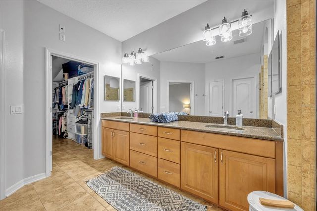 607 E OAKLAND AVENUE, Winter Garden, FL 34787