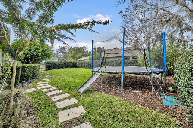 607 E OAKLAND AVENUE, Winter Garden, FL 34787