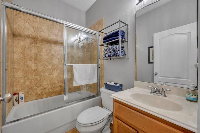 607 E OAKLAND AVENUE, Winter Garden, FL 34787