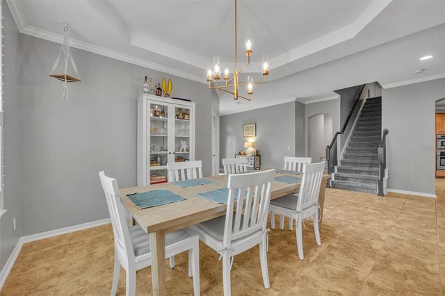 607 E OAKLAND AVENUE, Winter Garden, FL 34787