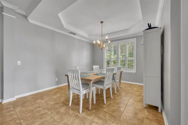 607 E OAKLAND AVENUE, Winter Garden, FL 34787