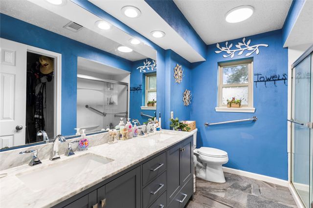 10502 Crescent Moon Drive, Houston, TX 77064