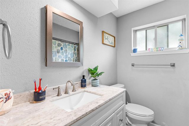 10502 Crescent Moon Drive, Houston, TX 77064