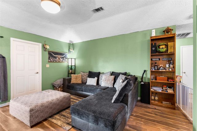 10502 Crescent Moon Drive, Houston, TX 77064