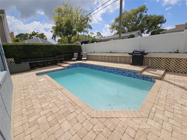 2952 SHANNON CIRCLE, Palm Harbor, FL 34684