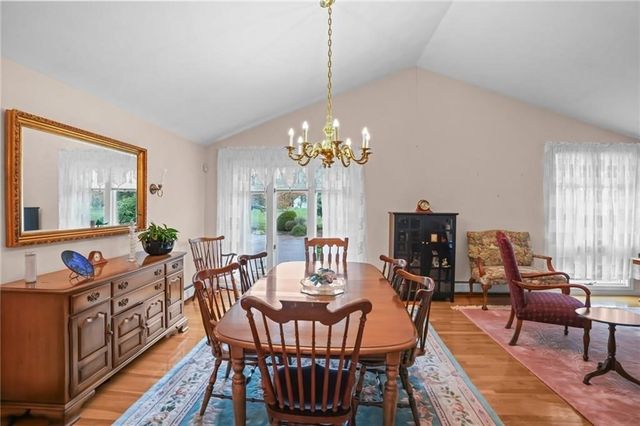 68 Riverscape Lane, Tiverton, RI 02878