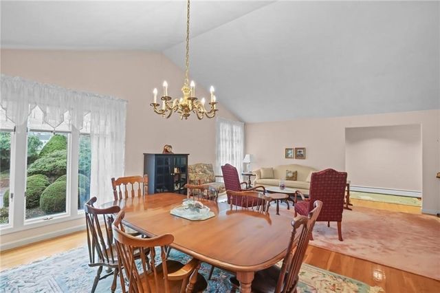 68 Riverscape Lane, Tiverton, RI 02878