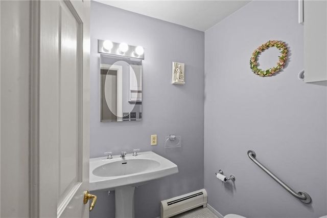 68 Riverscape Lane, Tiverton, RI 02878