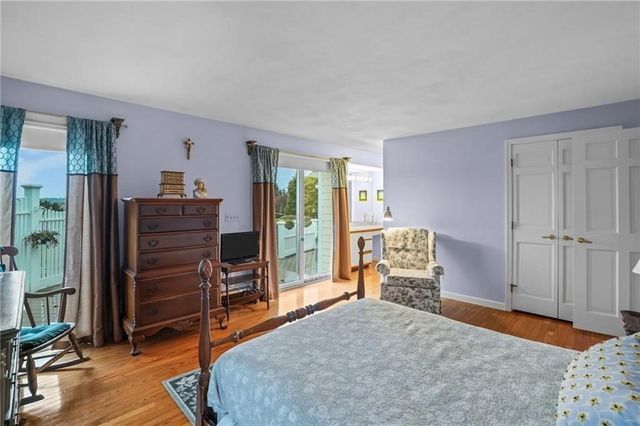 68 Riverscape Lane, Tiverton, RI 02878