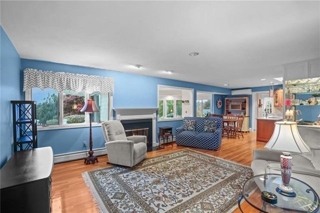 68 Riverscape Lane, Tiverton, RI 02878