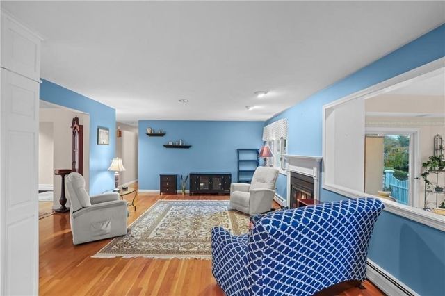 68 Riverscape Lane, Tiverton, RI 02878