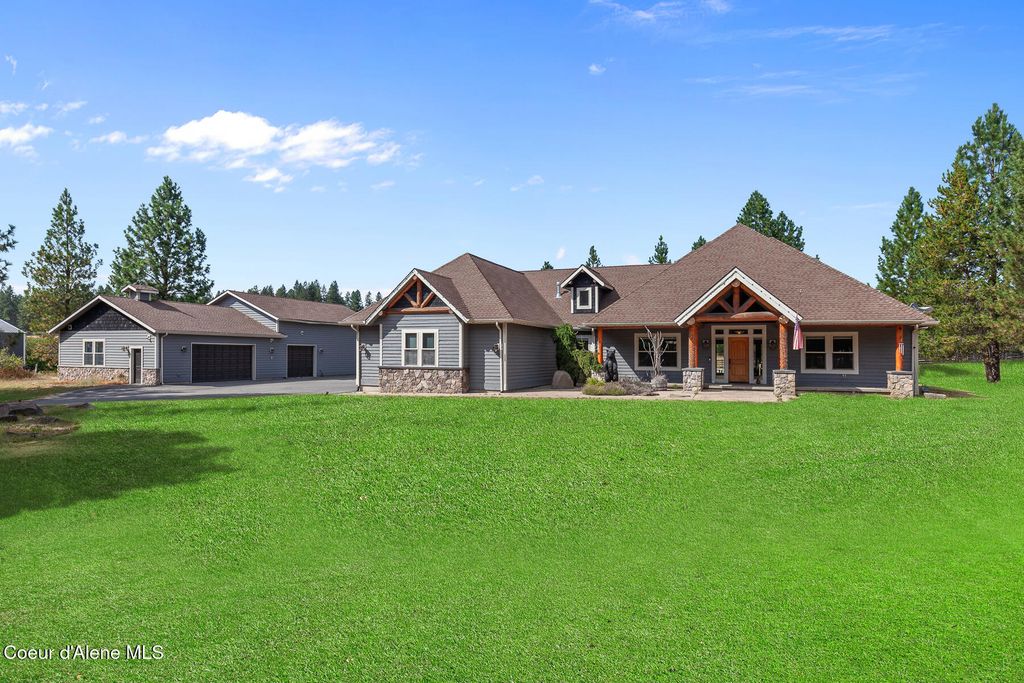 5401 E LANCASTER RD, Hayden, ID 83835