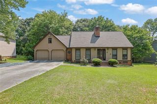 2683 Ashworth Circle SW, Snellville, GA 30078