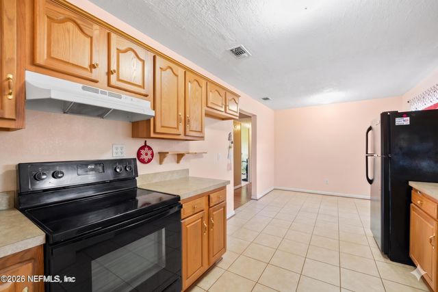 5639 BENEY Road, Jacksonville, FL 32207
