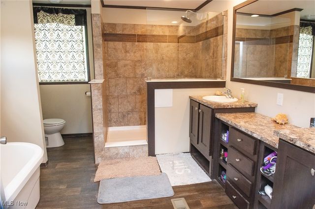 4691 Scenic Drive, Ravenna, OH 44266