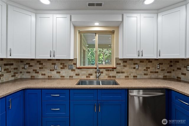 2301 120th Street E, Tacoma, WA 98445