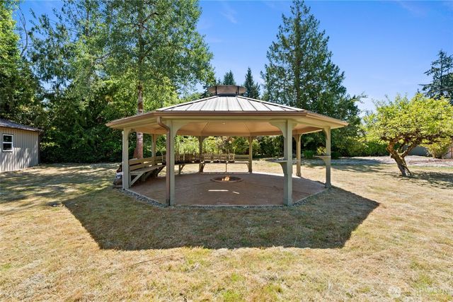 2301 120th Street E, Tacoma, WA 98445