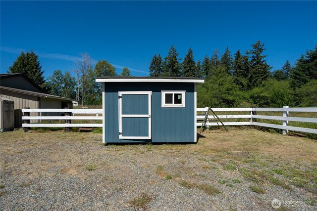 2301 120th Street E, Tacoma, WA 98445
