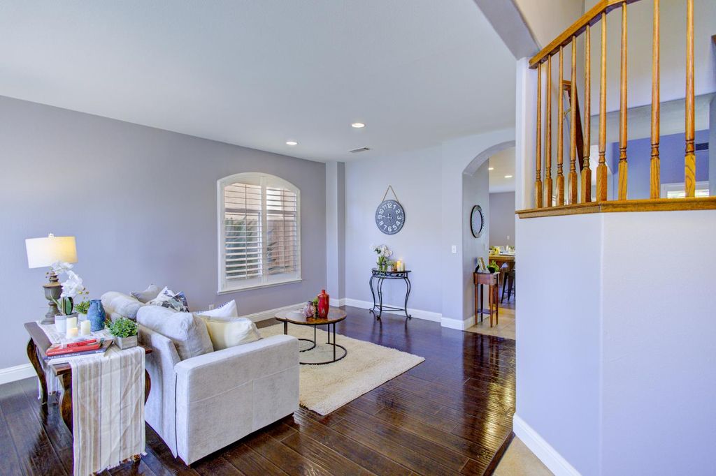 Image 3 of property listing at 2657 Lincoln Avenue, Clovis, CA 93611