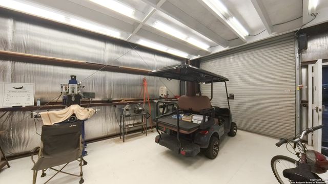 28 Boerne Stage Airfield, Boerne, TX 78006